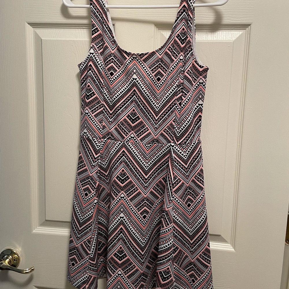 Cute bohemian print dress, Size US 10, EU 40